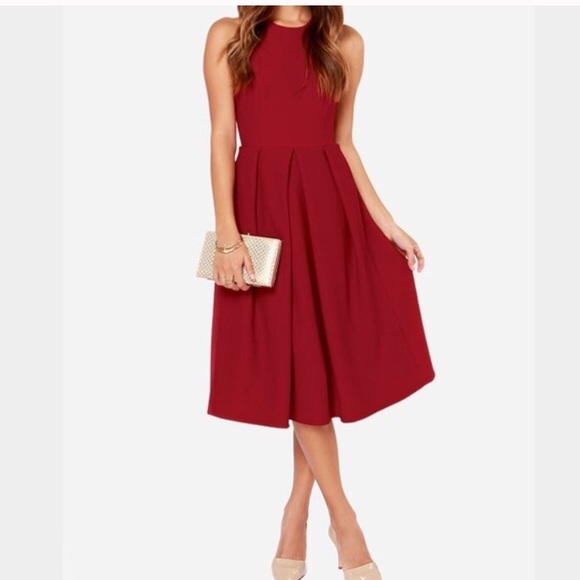 Lulus Dresses & Skirts - Lulu's Red Halter Midi Dress • X-Small